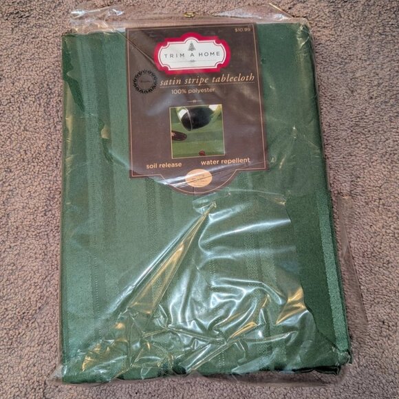 NEW Trim A Home Satin Stripe Soil Release Water Repellent 60"x102" Tablecloth - Picture 2 of 3